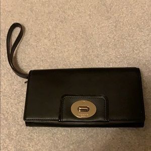 Kate Spade leather wristlet